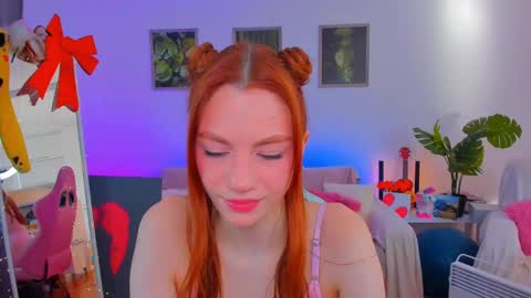 alyssa_smitt online show from February 2025 07:45:01 AM