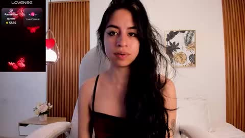 alyssabeauty_ online show from March 2026 08:46:02 PM