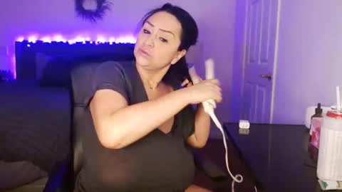 Alyssiaamorexo online show from March 2026 05:06:01 PM