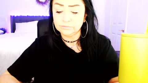 Alyssiaamorexo online show from July 2026 10:14:01 PM