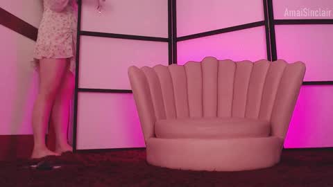 Amai  Sinclair  online show from November 2025 06:02:02 AM