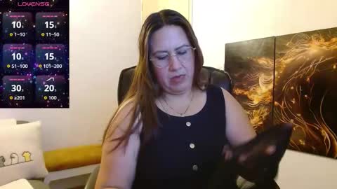 Snapshot of amalia_brunette chatting on February 2026 01:53:02 AM AMALIA online show from February 2026 01:53:02 AM