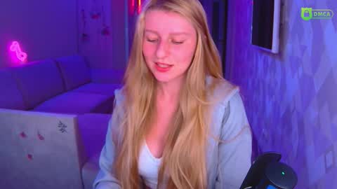 Amalia online show from November 2025 01:55:02 PM