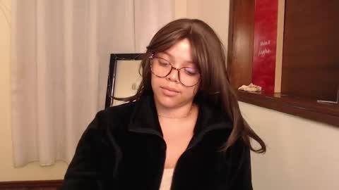         online show from February 2025 03:49:01 PM