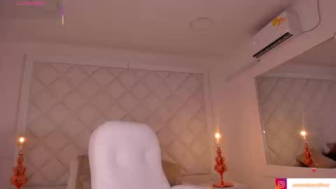 Snapshot of amanda_colin chatting on September 2025 10:43:01 PM Amanda online show from September 2025 10:43:01 PM