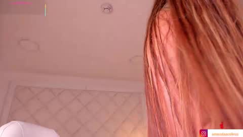 Amanda online show from November 2025 08:21:02 PM