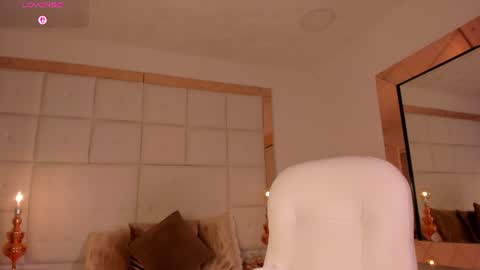 Amanda online show from July 2026 07:49:01 PM