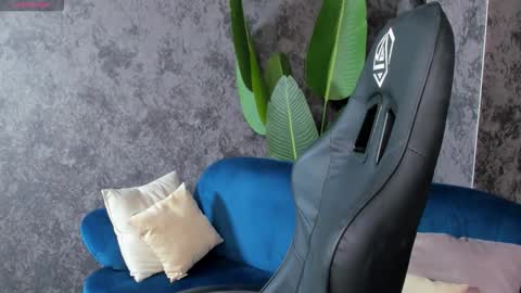 Snapshot of amanda_reedd chatting on November 2025 08:28:01 AM Amanda online show from November 2025 08:28:01 AM