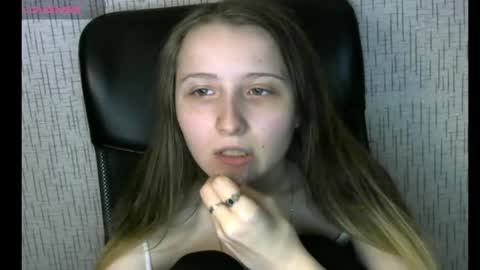 Snapshot of amanda_sherr chatting on December 2024 04:53:02 PM Amanda online show from December 2024 04:53:02 PM