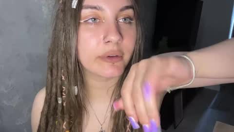 Amanda online show from April 2026 08:07:01 AM