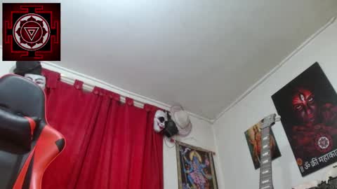 Amanda Valeska online show from November 2025 06:07:02 PM