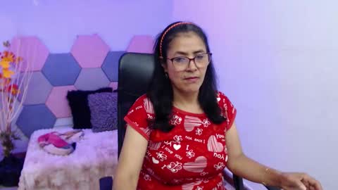 Snapshot of amandapeet chatting on November 2025 08:18:02 PM amandapeet online show from November 2025 08:18:02 PM