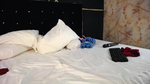 Amanda Robers online show from December 2024 08:57:02 PM