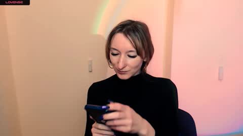 Amanda online show from October 2025 07:20:02 AM