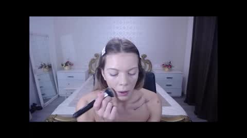 AmandaTop online show from October 2025 06:20:02 AM