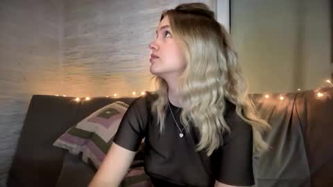 Snapshot of amandatalk chatting on November 2025 06:13:01 AM amandatalk online show from November 2025 06:13:01 AM