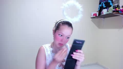 Amara Velvett online show from June 2026 07:13:01 PM
