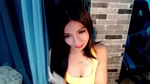 BELLA online show from November 2025 08:30:02 PM