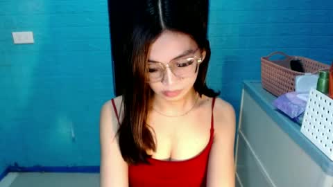 BELLA online show from June 2026 07:45:02 PM