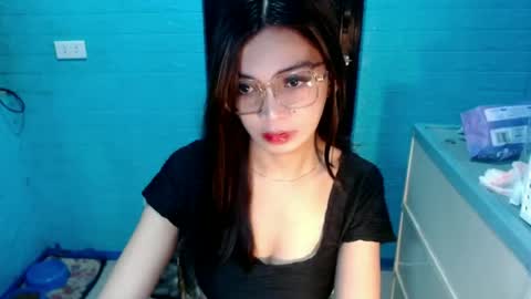 BELLA online show from June 2026 08:22:02 PM