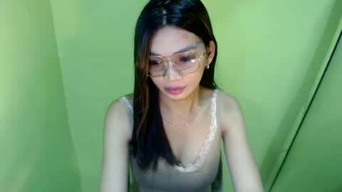 BELLA online show from June 2026 04:06:02 AM