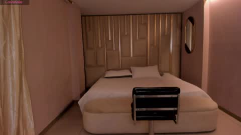 Amara Di online show from April 2026 12:02:01 PM