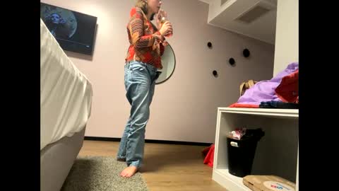 Amara Elise online show from January 2025 05:34:01 PM