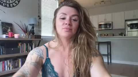 Snapshot of amarajezebel chatting on October 2025 05:33:02 PM Amara Jezebel online show from October 2025 05:33:02 PM