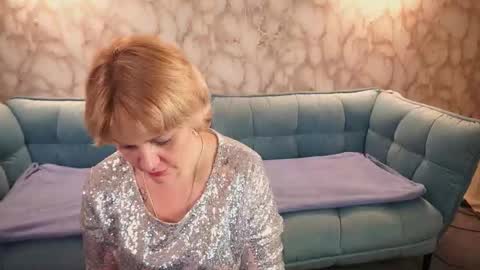 Sofia online show from December 2025 01:53:01 PM