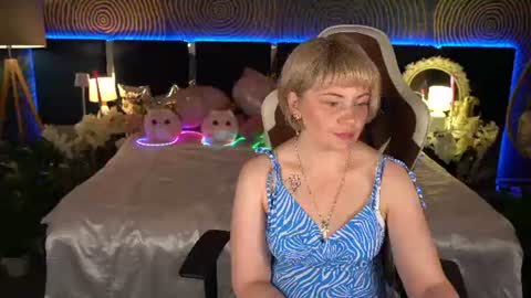 Sofia online show from June 2026 07:17:01 PM