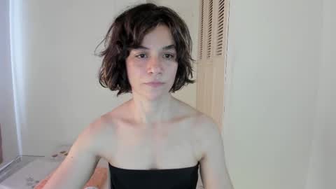 Amarantha online show from September 2025 06:57:01 PM