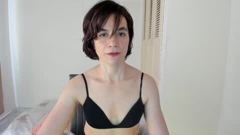 Amarantha online show from October 2025 07:11:02 PM