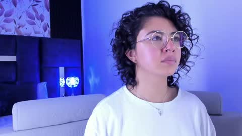 Emily online show from February 2025 05:13:02 PM