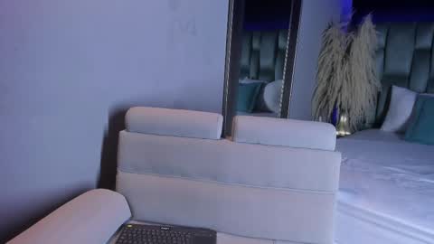 Emily online show from February 2025 11:00:02 AM