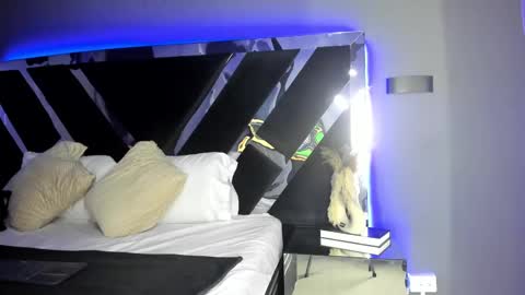 Emily online show from March 2025 11:09:02 AM