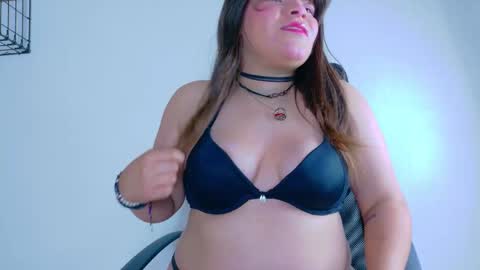 Snapshot of amarislenox__ chatting on November 2025 02:35:01 AM Amaris online show from November 2025 02:35:01 AM