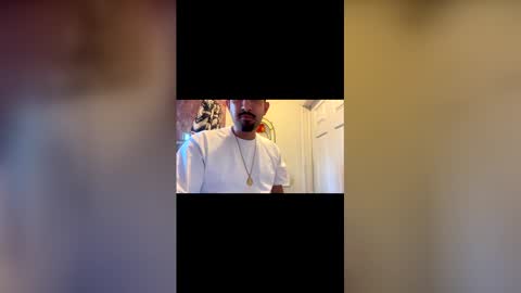 Snapshot of amature59 chatting on December 2025 10:30:02 PM Jamesy online show from December 2025 10:30:02 PM