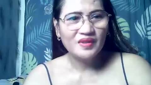 amazing angel online show from October 2025 06:27:02 PM