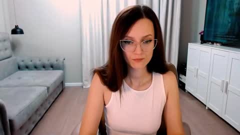 Snapshot of amazingeyes89 chatting on December 2024 03:24:02 PM Izza online show from December 2024 03:24:02 PM