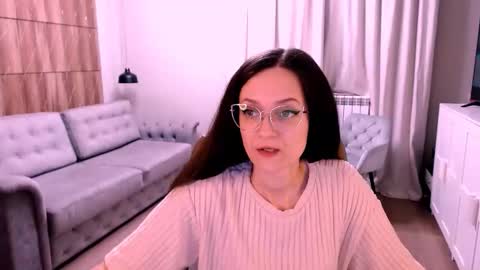 Izza online show from February 2026 01:16:01 PM