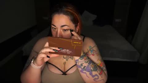 Snapshot of amazonkastar chatting on November 2025 11:05:01 PM Ellie online show from November 2025 11:05:01 PM