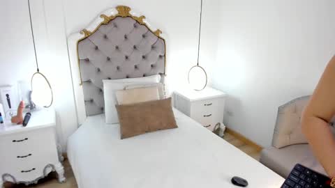 Sara online show from March 2025 11:29:02 AM