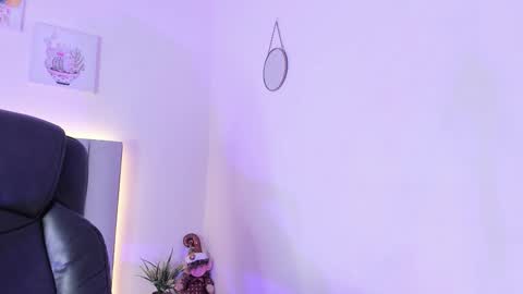 ambar_gh1 online show from February 2026 03:13:01 AM