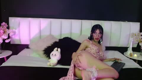 Ambar online show from March 2026 08:24:02 PM