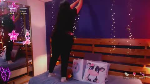 Ambar online show from October 2025 07:59:01 PM