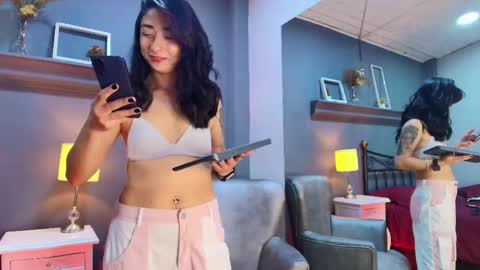 Snapshot of ambar_oishi_ chatting on March 2026 03:31:01 PM CALL ME ABRIL online show from March 2026 03:31:01 PM