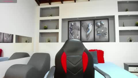 Ambar  online show from November 2025 01:12:02 PM