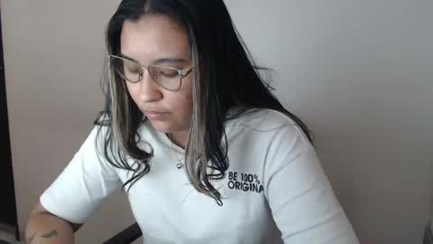 Snapshot of ambarcollinss chatting on February 2025 06:08:02 PM Ambar online show from February 2025 06:08:02 PM