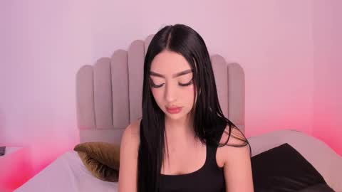 Snapshot of ambarevans_ chatting on November 2025 11:44:01 AM ambarevans_ online show from November 2025 11:44:01 AM