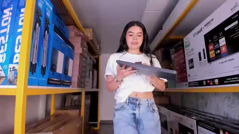 Ambarina  online show from March 2026 11:43:02 AM